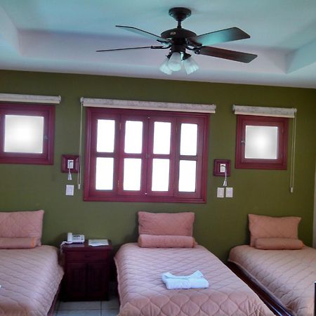 Hotel La Mar Dulce Ґранада Екстер'єр фото
