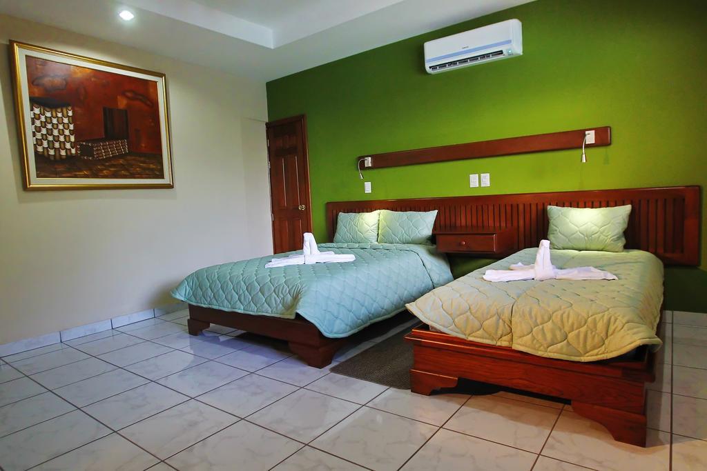 Hotel La Mar Dulce Ґранада Екстер'єр фото