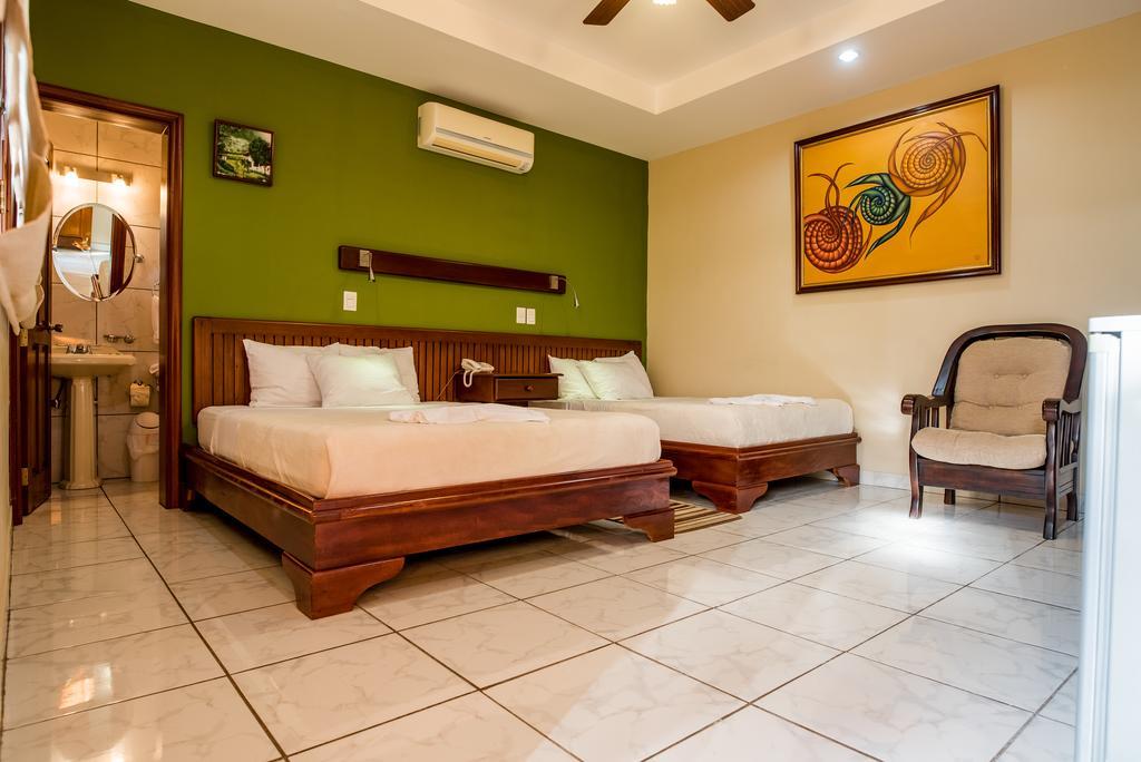 Hotel La Mar Dulce Ґранада Екстер'єр фото