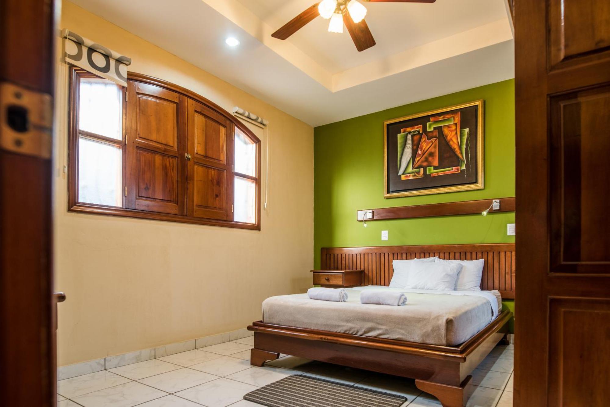 Hotel La Mar Dulce Ґранада Екстер'єр фото